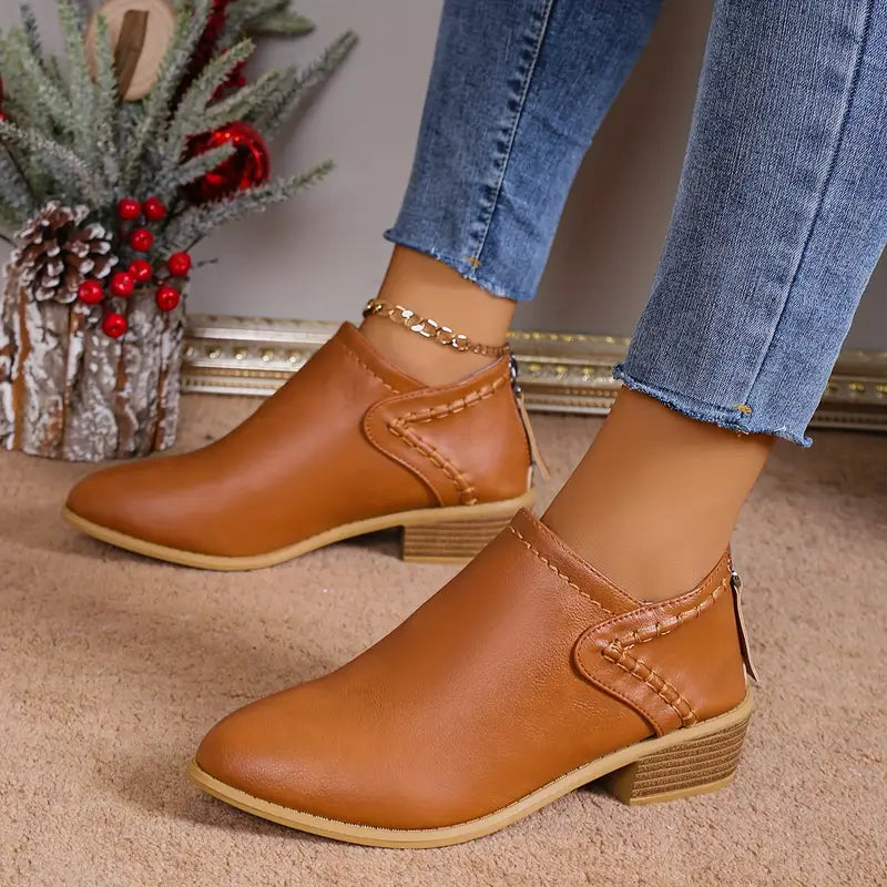 Melany | Retro Pointed Toe Short Boots