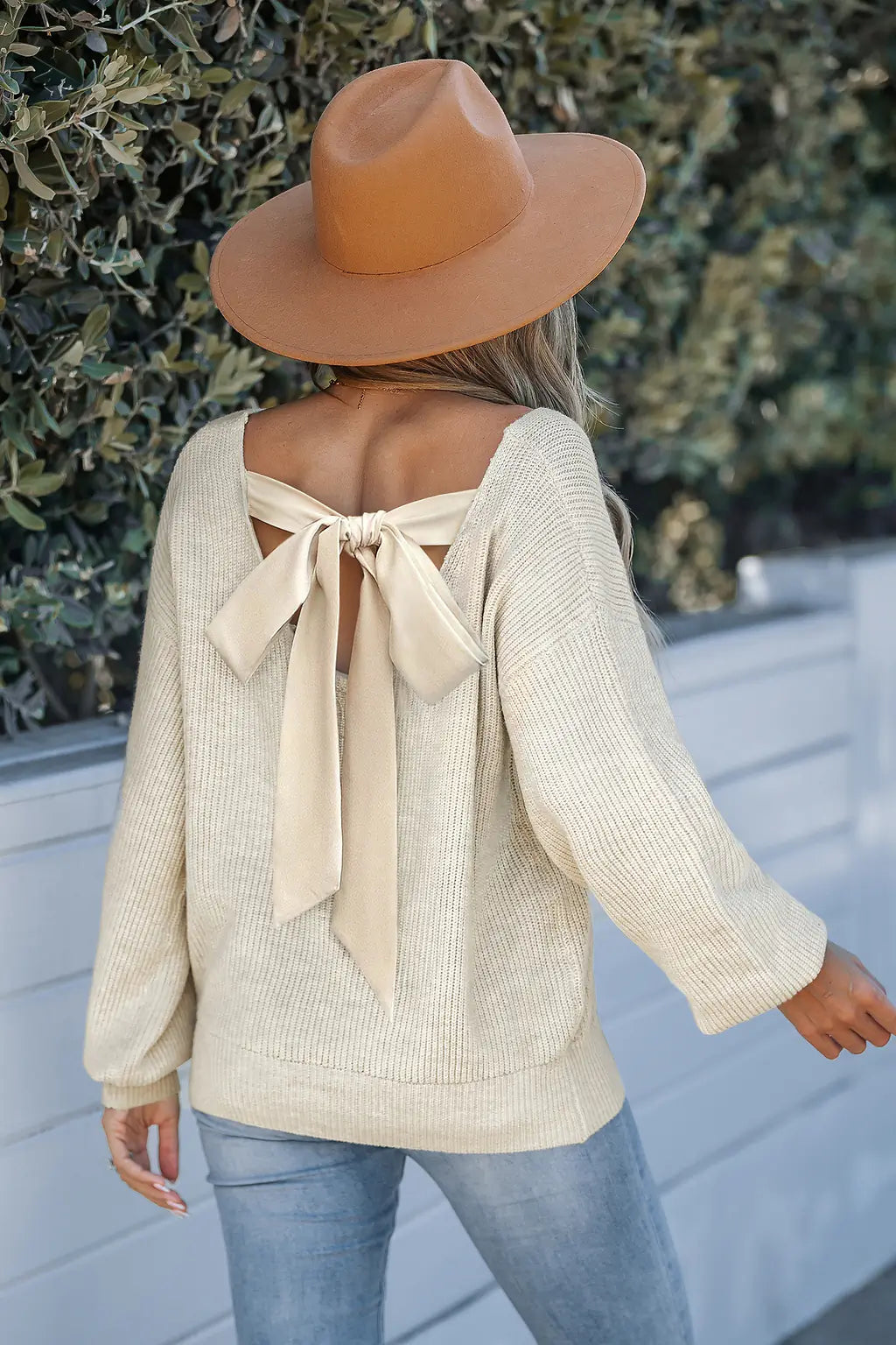 Sophia | V-Neck Bow Knitted Sweater