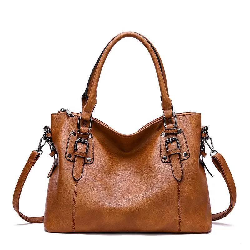 Chloe | Elegant leather shoulder bag